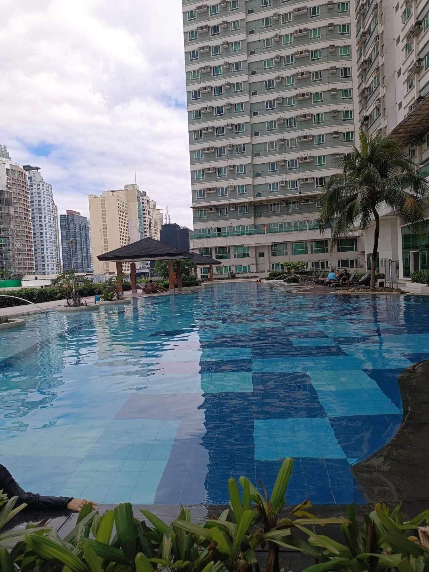 Avery Condo Suite At The Beacon Makati Makati City Exterior photo